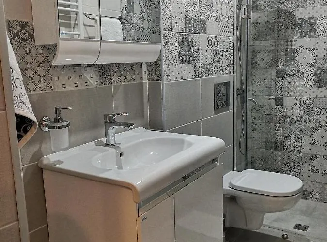 Апартаменти Unique